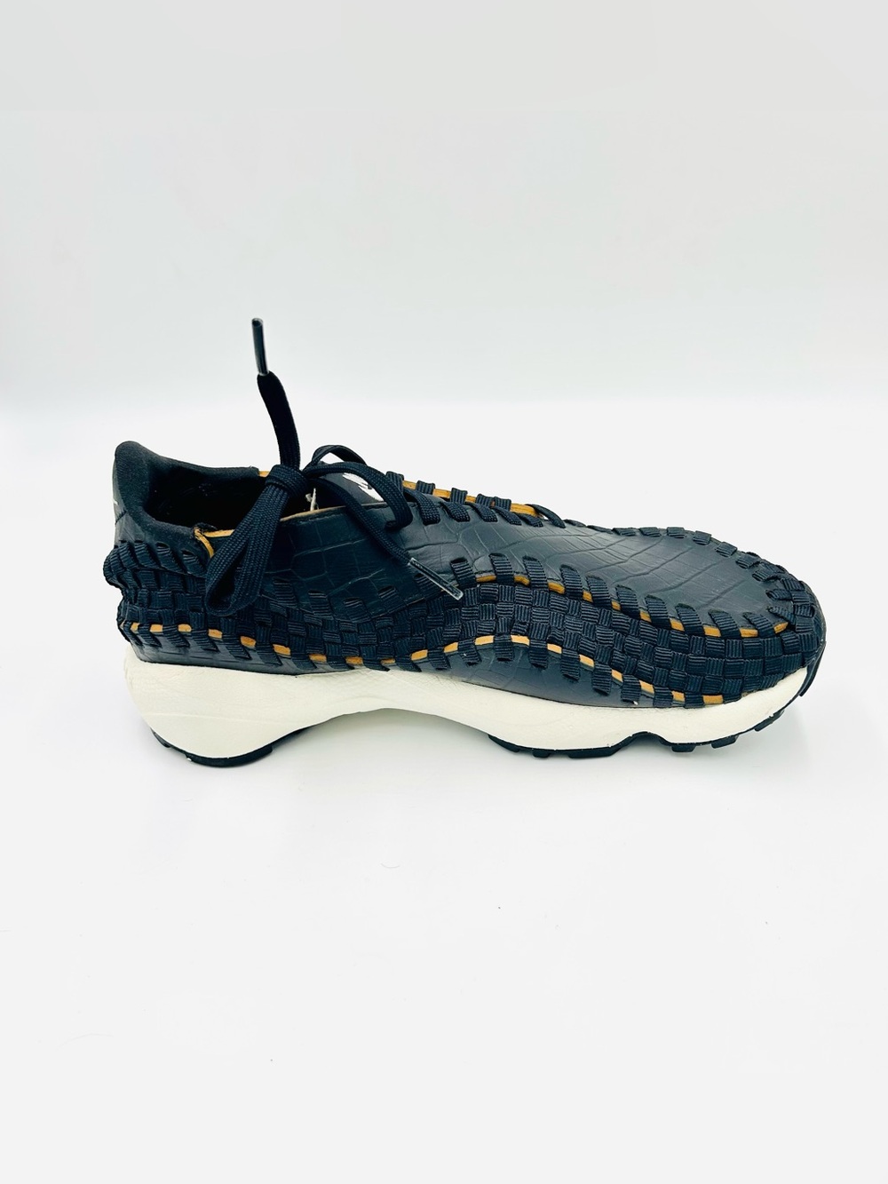 Nike Air Footscape Woven Croc Black Leather Sneakers New Women’s Size 7.5 Rare - Picture 6 of 11